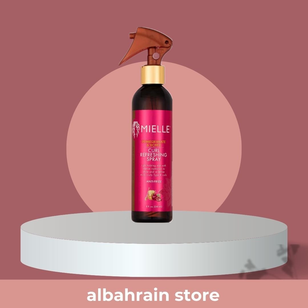 Mielle Pomegranate & Honey Curl Refreshing Spray |
سبري للشعر مجعد بالرمان و العسل من ميلي