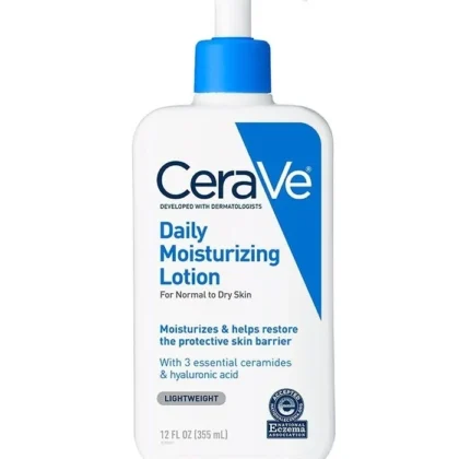 كريم مرطب سيرافي CeraVe Daily Moisturizing Lotion للبشرة العادية إلى الجافة 355 مل من CeraVe أصلي 100% | متوفر لدى صيدلية البحرين في الموصل بالعراق