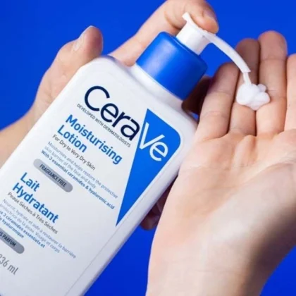 لوشن سيرافي CeraVe المرطب للوجه والجسم للبشرة الجافة بالسيراميد 236 مل من CeraVe أصلي 100% | متوفر لدى صيدلية البحرين في الموصل بالعراق