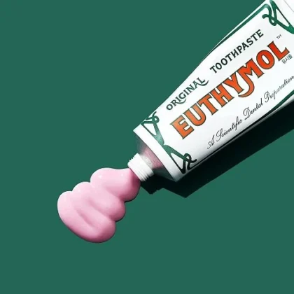 معجون أسنان يوثيمول Euthymol الأصلي لحماية اللثة وانتعاش الفم 75 مل من Euthymol أصلي 100% | متوفر لدى صيدلية البحرين في الموصل بالعراق