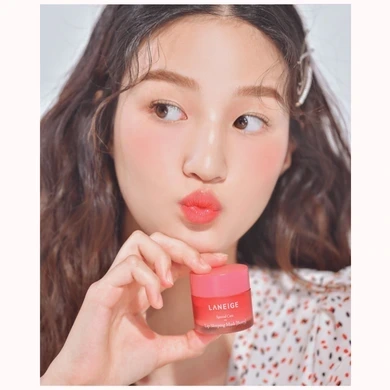 قناع الشفاه لانيج LANEIGE بمركب التوت المرطب لتقشير وتجديد الشفاه 20 غرام من LANEIGE أصلي 100% | متوفر لدى صيدلية البحرين في الموصل بالعراق