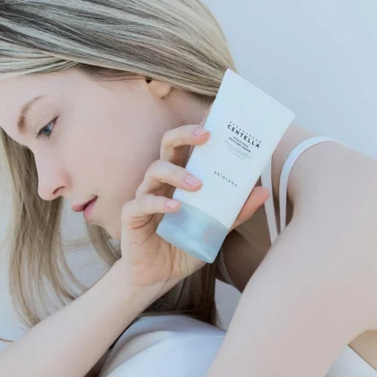 كريم سكن 1004 SKIN1004 مرطب الهيالورونيك اسيد وسنتيلا للبشرة 75 مل من SKIN1004 أصلي 100% | متوفر لدى صيدلية البحرين في الموصل بالعراق
